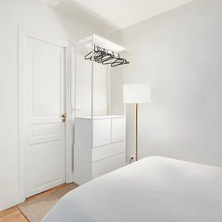 Apartamento Elegant Near Louvre Paris